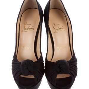 Christian Louboutin
Black Suede Jenny Knotted Platform 41 Pumps